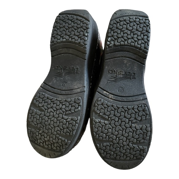 Dansko Women’s iridescent clogs - Picture 3 of 3